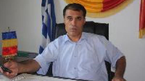 viceprimarul din cogealac arestat in lipsa