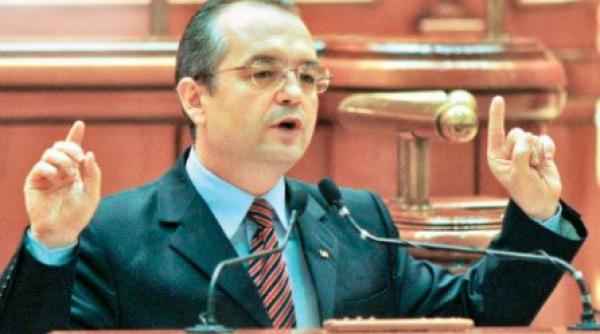 boc vom impozita manelistii