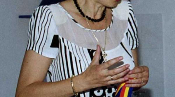 astazi e ziua ta cristina hudita