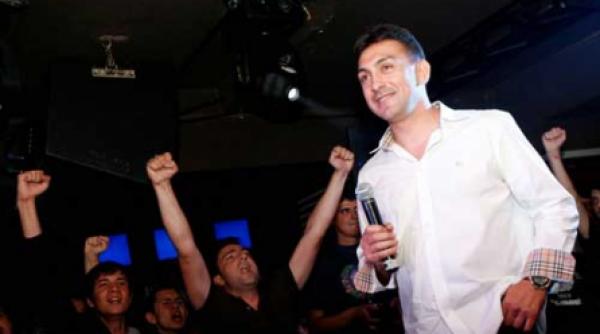 hagi l a refuzat pe iordanescu