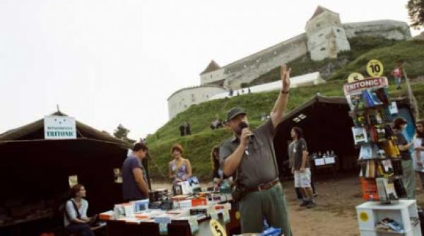 premiere in cetatea filmului istoric