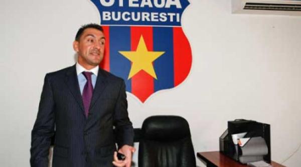 ilie schimba piesele