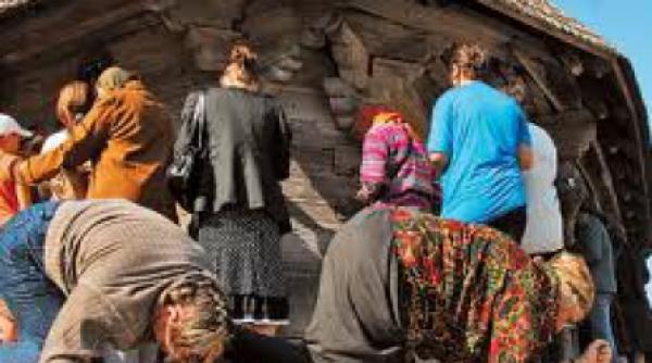 peste 100 000 de credinciosi sunt asteptati de azi la manastirea nicula