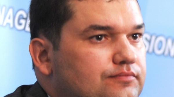 ministrul sanatatii m am gandit sa mi dau demisia dar nu o fac