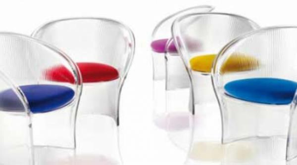 scaunele ca obiecte decorative