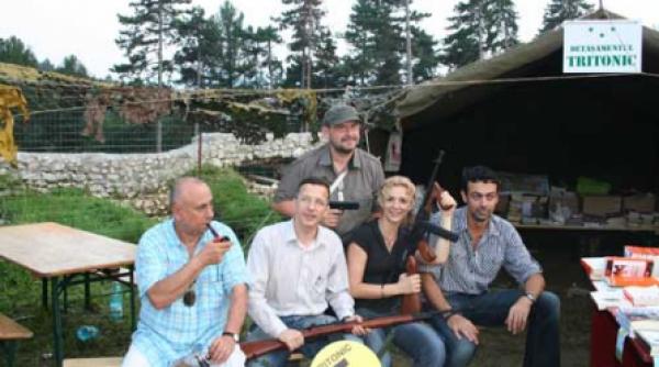 propaganda pentru romanul politist