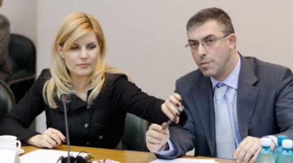 udrea a scapat de munteanu