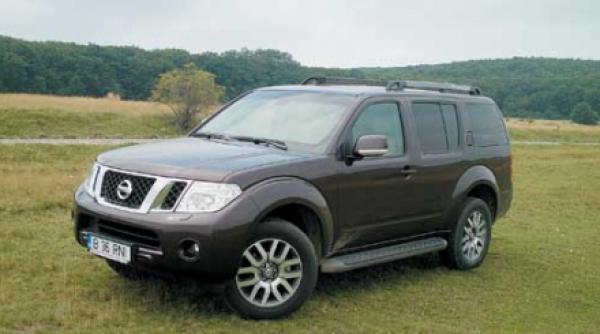 nissan pathfinder facelift forta inteligenta