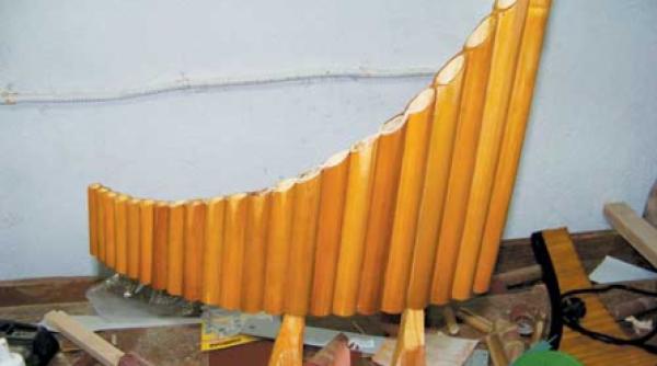 esenta de nai romanesc