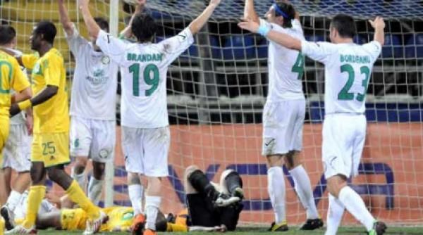 lectie de umilinta in mijlocul baraganului