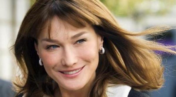presa iraniana carla bruni merita sa moara