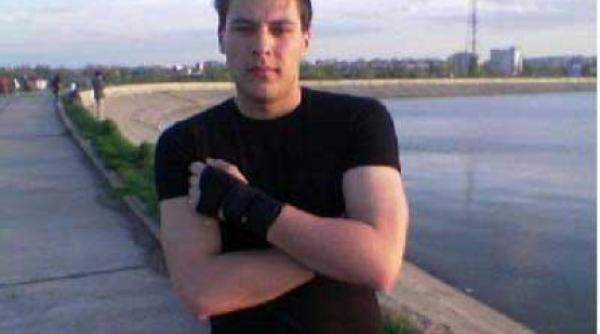 la 24 de ani a murit daruind viata