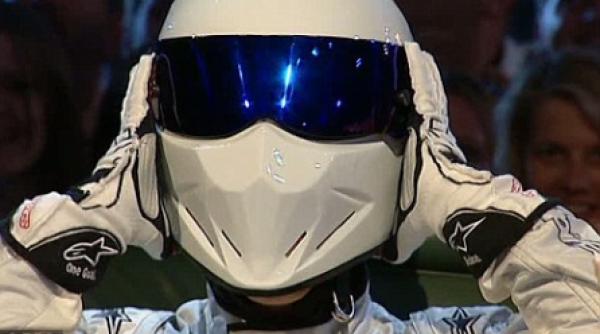 identitatea lui stig a fost deconspirata vezi cine e pilotul misterios al top gear