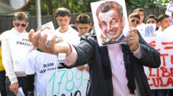 italia demoleaza spania se teme de invazie romii protesteaza