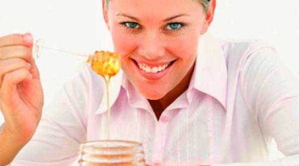 mierea intareste scheletul