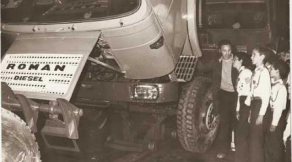 intreprinderea de autocamioane brasov livra utilajele cu bateria clientului