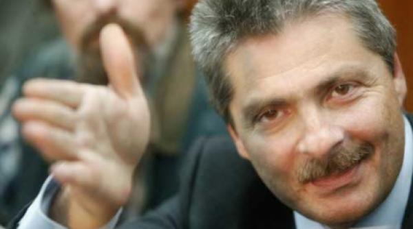 sorin ovidiu vintu a fost retinut cand basescu va pierde in sfarsit o batalie vreau sa l vad in locul meu