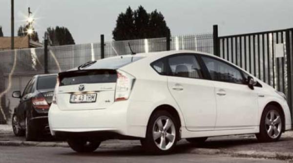 toyota prius amintiri din viitor