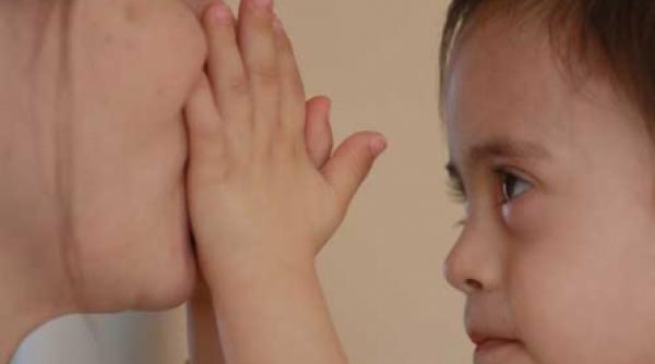 ministerul educatiei accepta papusile nu copiii cu dizabilitati