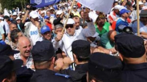 cresterea taxelor alunga investitorii