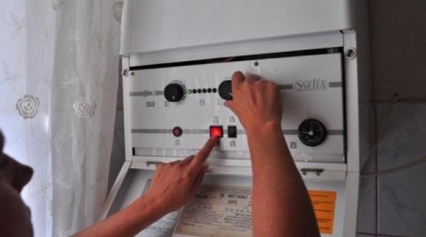 locatarii debransati vor cotiza si ei la factura cet