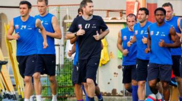 becali dan petrescu poate veni doar dupa 6 noiembrie pana atunci edi iordanescu ramane interimar