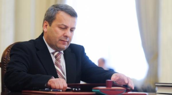 ialomitianu un nou acord cu fmi nu inseamna neaparat si un nou imprumut