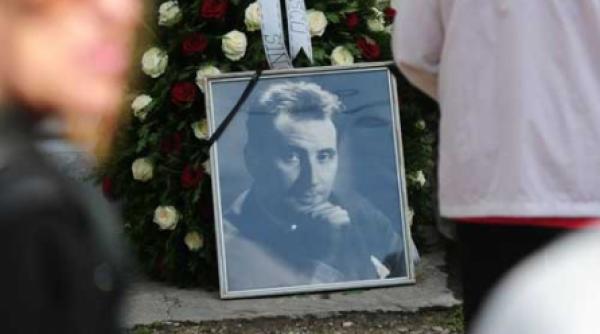 onoruri militare pentru patriarhul actorilor