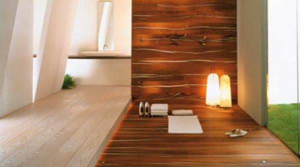 lemn natural si culoare