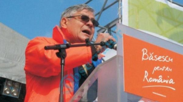 primarul din calarasi catre localnici sunteti niste javre o haita de derbedei si golani video