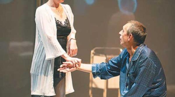 tragicomedie esuata intre realism si postmodernism