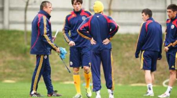 nationala de tineret a plecat in anglia sandoi suntem pregatiti sa mergem la ce