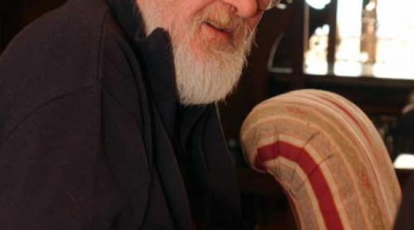 vesnicia tot de muritori tine