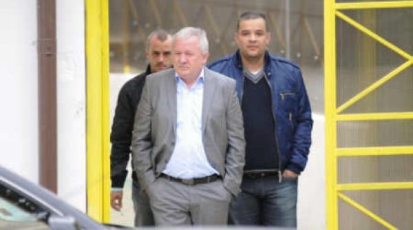 porumboiu caro nu va mai fi pe banca echipei de sambata