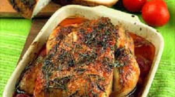 pui la cuptor cu vin alb