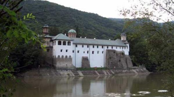 trei munti de hoinarit