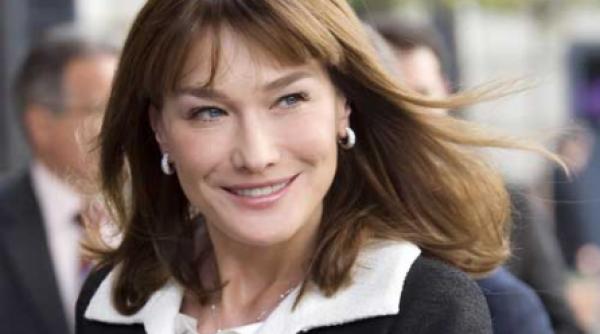 s a lansat jurnalul secret al carlei bruni