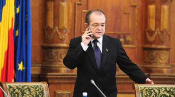 doar 4 dintre romani cred ca guvernul boc ar trebui sa mai conduca tara