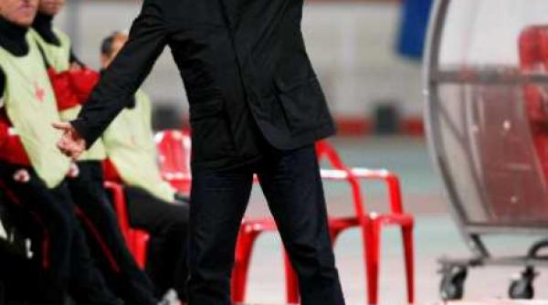 andone impresia artistica o lasam pentru alte meciuri cu steaua vrem 3 puncte