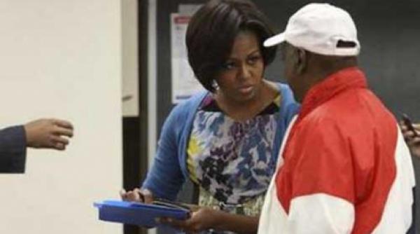 michelle obama a scapat in hamburgeri