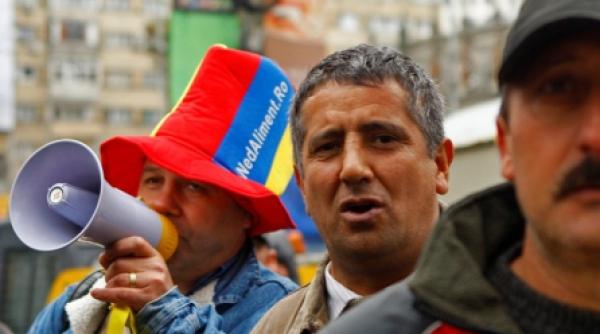 ministerul economiei si guvernul pichetate de sindicalisti