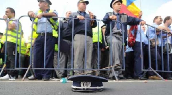 raportul la protestul politistilor o cacealma cu marca csat