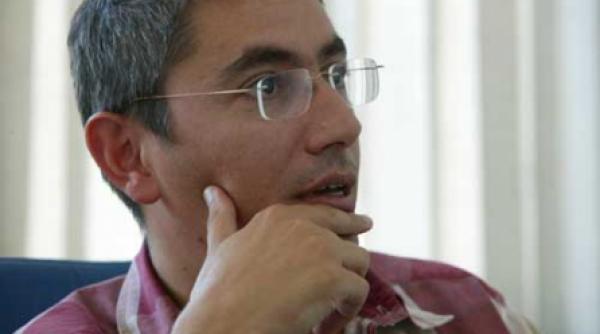 doru buscu sri ul nu e o institutie de telefoniste