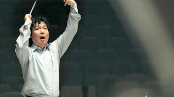 jurassic park si titanic la sala radio