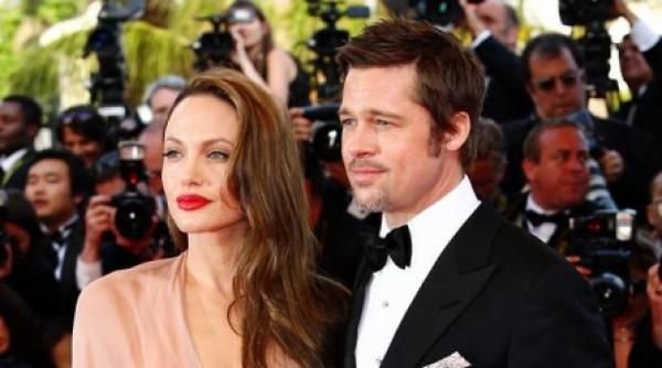 viata vedetelor subiect pentru un nou joc pe facebook