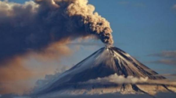 vulcanul merapi din indonezia a erupt din nou