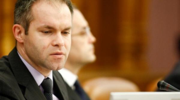 contre pe legea educatiei