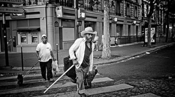 fabrica de bani toxici