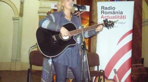 folk fara varsta punct si de la capat