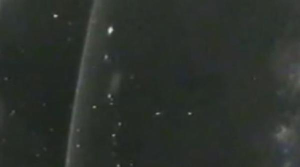 ozn uri care parasesc pamantul filmate de nasa